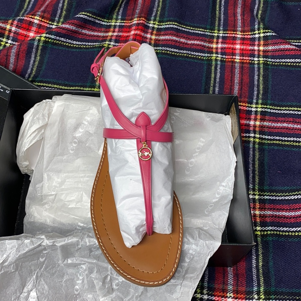 WOMENS COACH SANDALS  SIZE 9.5 COLOR ROSE PINK NEW